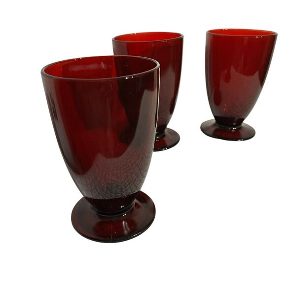 Three (3) Anchor Hocking Ruby Red Pedestal Coronation Tea Or Water Glasses. 5” - Picture 6 of 8